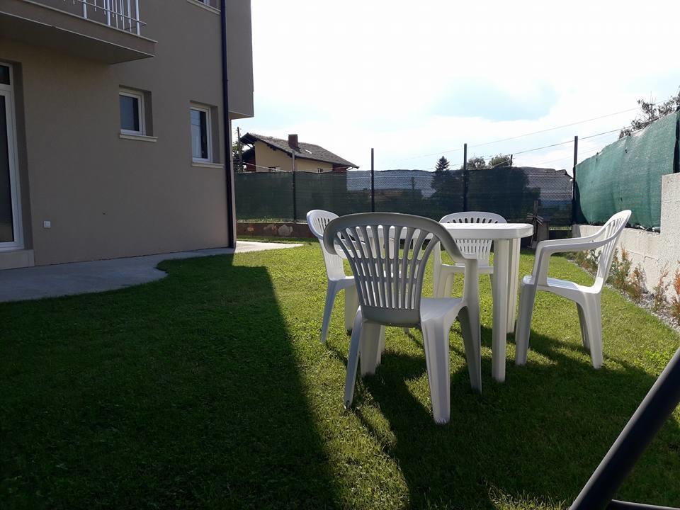 Guest House Tedi ساباريفا بانيا المظهر الخارجي الصورة